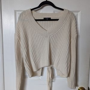 NEW Lulu's cropped sweater